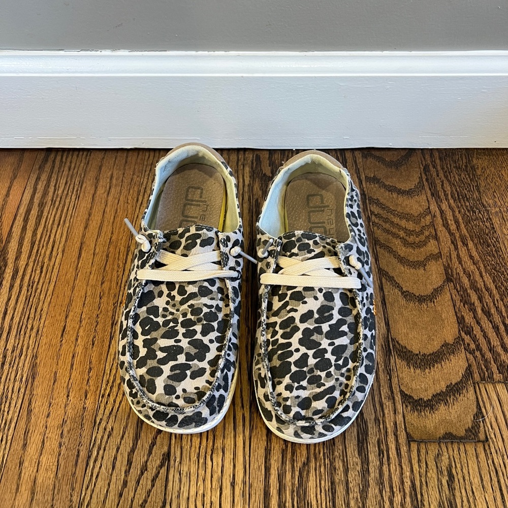 Hey Dude - Leopard - image 3